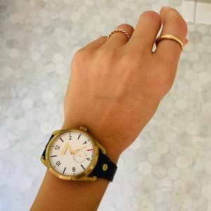 ❗️Sold❗️Nixon watch